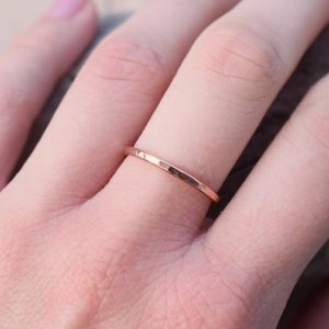 Copper hammered band ring, 1.5 mm thick